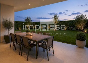 Foto 4 - Casa semi indipendente Viale Pietro Zancanaro, Sacile - foto 3