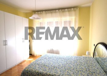 Camera / camera da letto - Three-room apartment strada Qualatico
 
6, Collecchio - photo 3