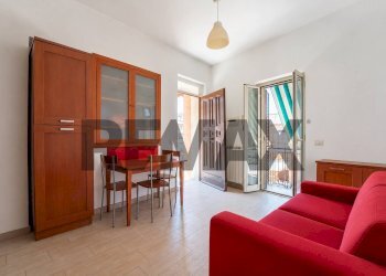 Sala da pranzo - Bilocale Via Del Risaro
119/B, Roma - foto 1
