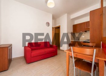 Sala da pranzo - Bilocale Via Del Risaro
119/B, Roma - foto 2