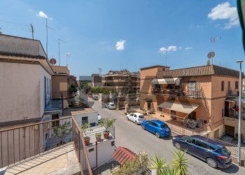 Edificio all\'aperto - Bilocale Via Del Risaro
119/B, Roma - foto 18