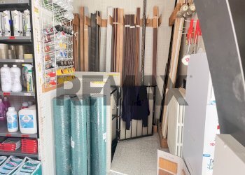 Dettagli - Shop Via Magenta
22, Busto Arsizio - photo 8