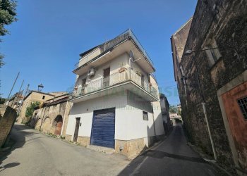 Foto 1 - Independent house via castelluccio, Pignataro Maggiore - photo 1