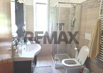 Bagno - Casa semi indipendente Via del Carpino
 
2, Minturno - foto 12