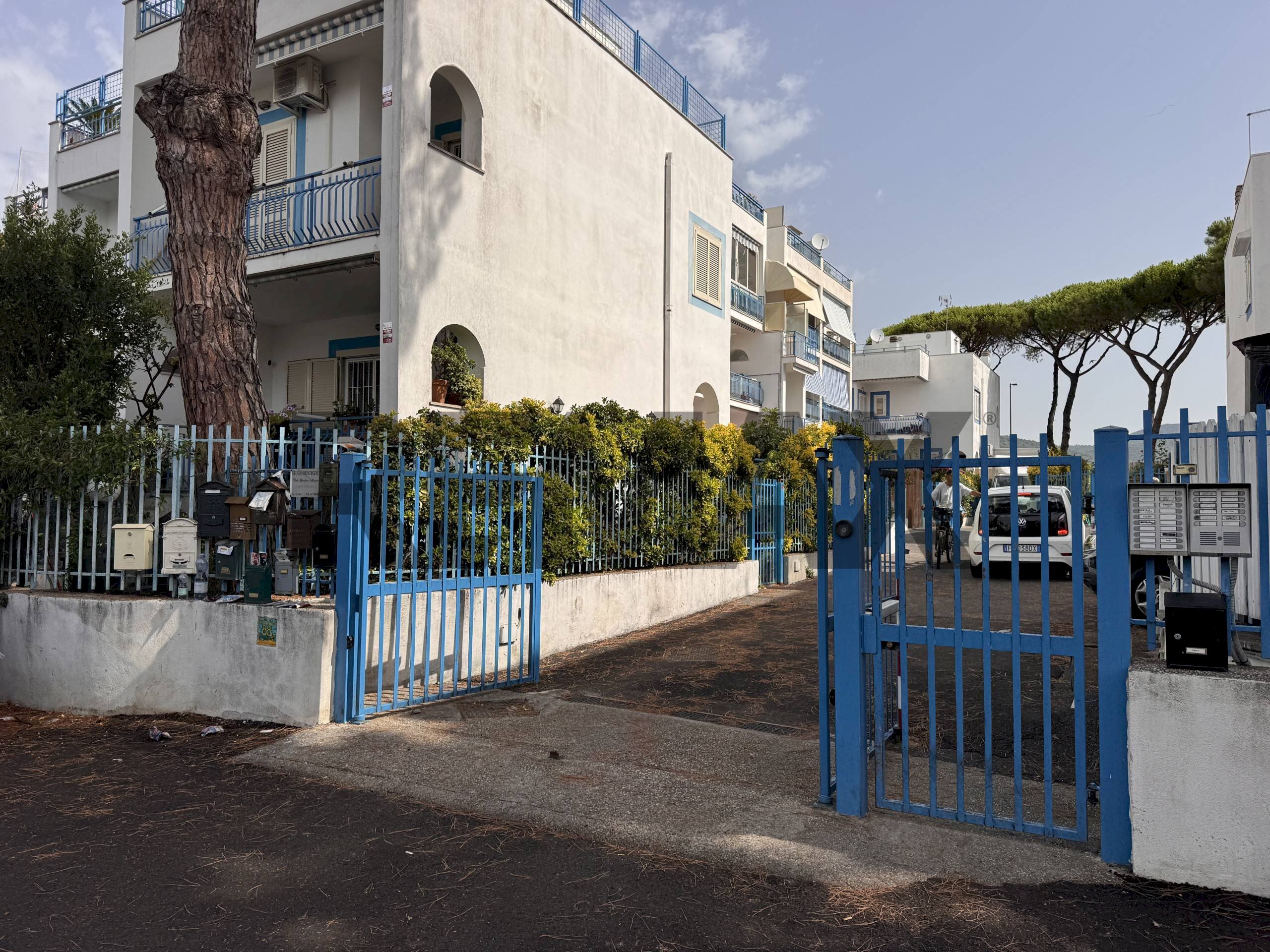 Edificio all\'aperto - Trilocale via vittorio veneto
 
88, Santa Marinella - foto 1
