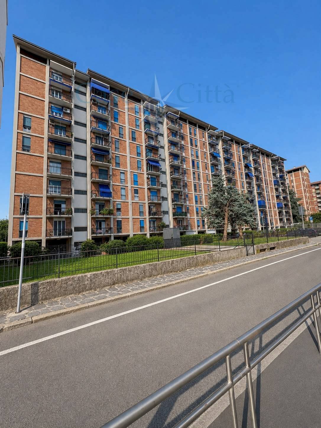 Foto 1 - Quadrilocale Via Luigi Chiarelli
 
2, Milano - foto 1