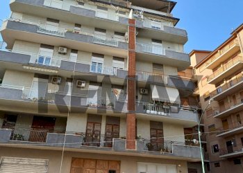 Edificio all\'aperto - Appartamento Via Pier Santi Mattarella
 
74, Favara - foto 33