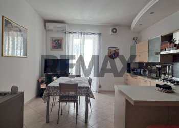 Sala da pranzo - Independent house via Giovanni Pascoli
 
70, Ragusa - photo 7