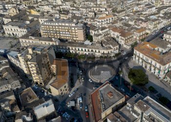 Posizione della mappa - Appartamento Viale Medaglie d'Oro
 
49, Modica - foto 4