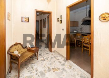 Hall / corridoio - Appartamento Viale Medaglie d'Oro
 
49, Modica - foto 6