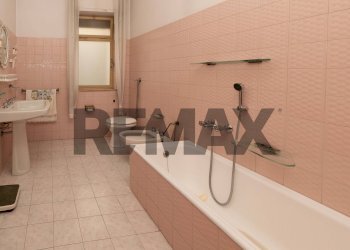 Bagno - Appartamento Viale Medaglie d'Oro
 
49, Modica - foto 12