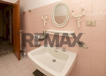 Bagno - Appartamento Viale Medaglie d'Oro
 
49, Modica - foto 13