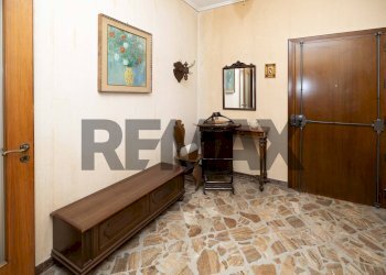 Hall / corridoio - Appartamento Viale Medaglie d'Oro
 
49, Modica - foto 27