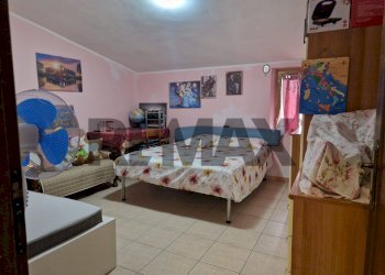 Camera / camera da letto - Casa indipendente VIALE DEI PINI
 
73, Collecorvino - foto 8