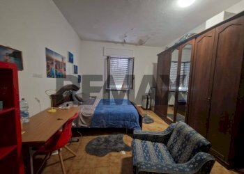 Camera / camera da letto - Casa indipendente VIALE DEI PINI
 
73, Collecorvino - foto 14