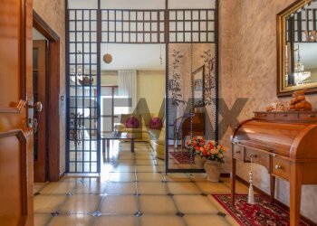 Hall / corridoio - Quadrilocale Via D'Annunzio
 
27, Alanno - foto 4