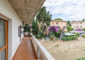 Balcone - Quadrilocale Via D'Annunzio
 
27, Alanno - foto 25