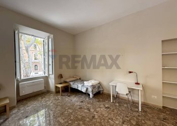 Camera / camera da letto - Terreno non edificabile VIALE GIULIO CESARE
59, Roma - foto 9