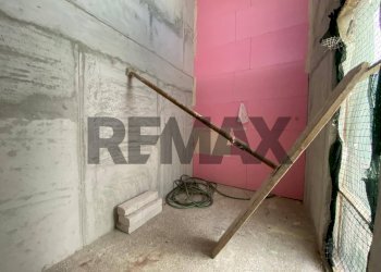 Scale - Semi-detached house Via Passante
 
10, Brindisi - photo 7