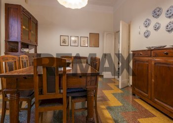 Sala da pranzo - Casa semi indipendente Via Cristoforo Colombo
 
5, Castellanza - foto 9