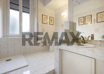 Bagno - Casa semi indipendente Via Cristoforo Colombo
 
5, Castellanza - foto 14