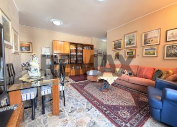Sala da pranzo - Two-room apartment Via Francesco Baracca
 
8, San Giuliano Milanese - photo 3