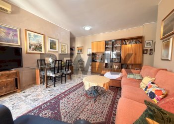 Sala da pranzo - Two-room apartment Via Francesco Baracca
 
8, San Giuliano Milanese - photo 8