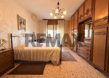 Camera / camera da letto - Two-room apartment Via Francesco Baracca
 
8, San Giuliano Milanese - photo 20