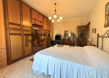 Camera / camera da letto - Two-room apartment Via Francesco Baracca
 
8, San Giuliano Milanese - photo 23