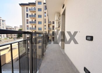 Balcone - Two-room apartment Via Francesco Baracca
 
8, San Giuliano Milanese - photo 26