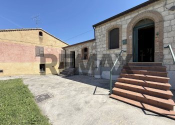 Casa all\'aperto - Casa semi indipendente contrada fonte polo
 
snc, Baranello - foto 7
