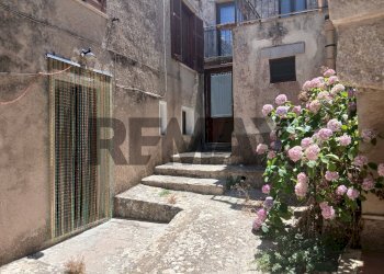 Casa all\'aperto - Casa indipendente VIA VITO CARVINI
 
10, Erice - foto 4