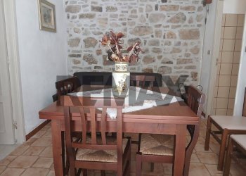 Sala da pranzo - Casa indipendente VIA VITO CARVINI
 
10, Erice - foto 7