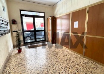 Ricezione / Lobby - Trilocale Via Ammiraglio Persano
 
7, Palermo - foto 6