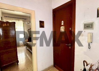 Hall / corridoio - Trilocale Via Ammiraglio Persano
 
7, Palermo - foto 12