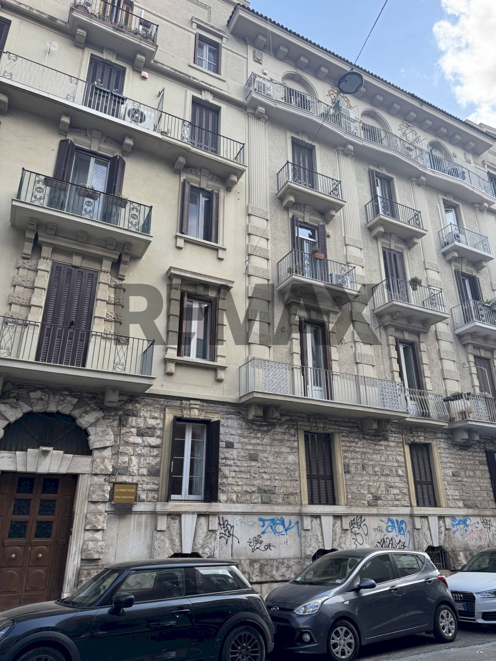 Edificio all\'aperto - Cantina / Solaio Corso Sidney Sonnino
6/A, Bari - foto 2