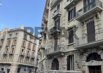 Edificio all\'aperto - Cantina / Solaio Corso Sidney Sonnino
6/A, Bari - foto 5