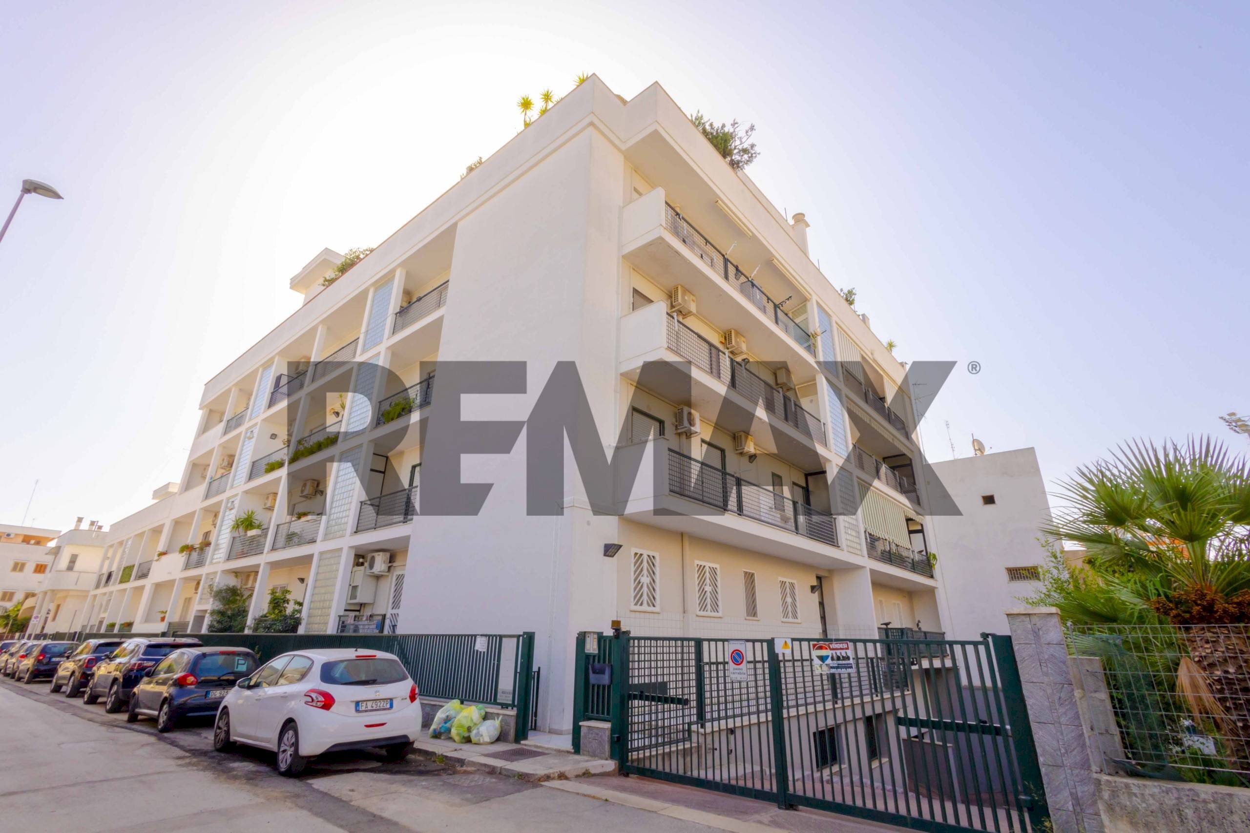 Edificio all\'aperto - Quadrilocale via Trilussa
 
31/33, Triggiano - foto 1