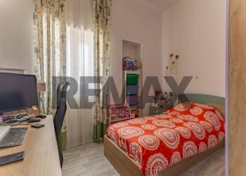 Camera / camera da letto - Appartamento Via Alberobello
 
198, Locorotondo - foto 10