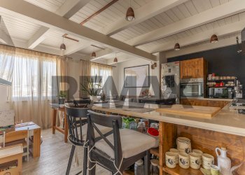 Sala da pranzo - Appartamento Via Alberobello
 
198, Locorotondo - foto 19