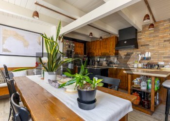 Sala da pranzo - Appartamento Via Alberobello
 
198, Locorotondo - foto 21
