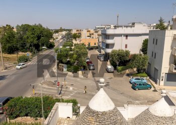 Edificio all\'aperto - Appartamento Via Alberobello
 
198, Locorotondo - foto 35