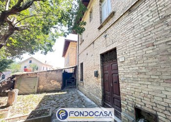 Foto 4 - Casa indipendente Via Tolignano
 
100, Ascoli Piceno - foto 4
