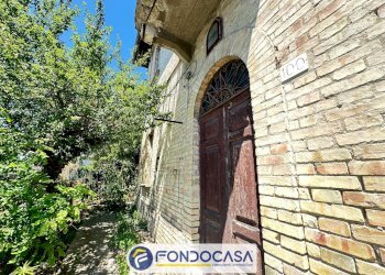 Foto 11 - Casa indipendente Via Tolignano
 
100, Ascoli Piceno - foto 11