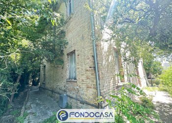 Foto 12 - Casa indipendente Via Tolignano
 
100, Ascoli Piceno - foto 12
