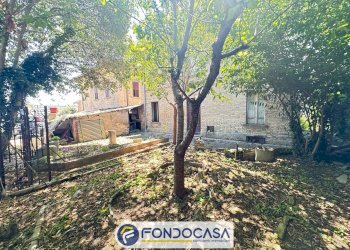 Foto 22 - Casa indipendente Via Tolignano
 
100, Ascoli Piceno - foto 22