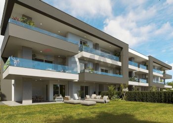 Edificio all\'aperto - Quadrilocale via Trento, Cadorago - foto 1