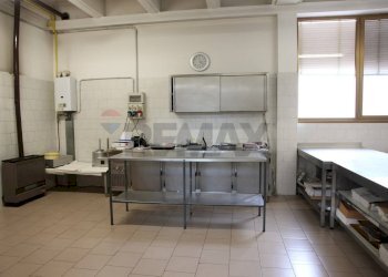 Cucina - Attività Commerciale via risorgimento
14, Lurago Marinone - foto 8