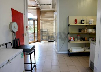Cucina - Attività Commerciale via risorgimento
14, Lurago Marinone - foto 25
