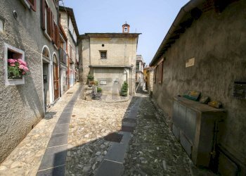 Casa all\'aperto - Casa indipendente via Regina Nuova, Carate Urio - foto 4